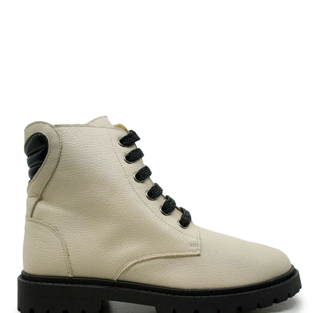Andanines Ivory Pebbled Heart Bootie Outlet