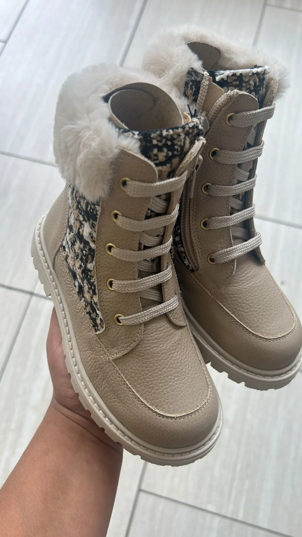 Andanines Taupe Fur Boot Outlet