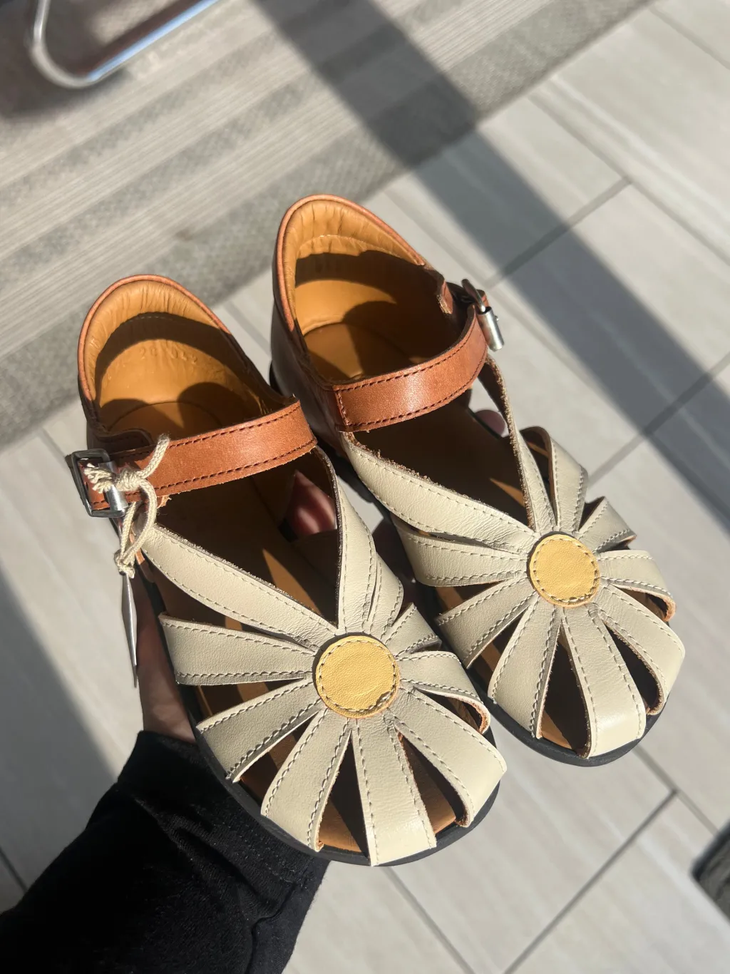 Angulus Butter Daisy Closed Toe Sandal Sale