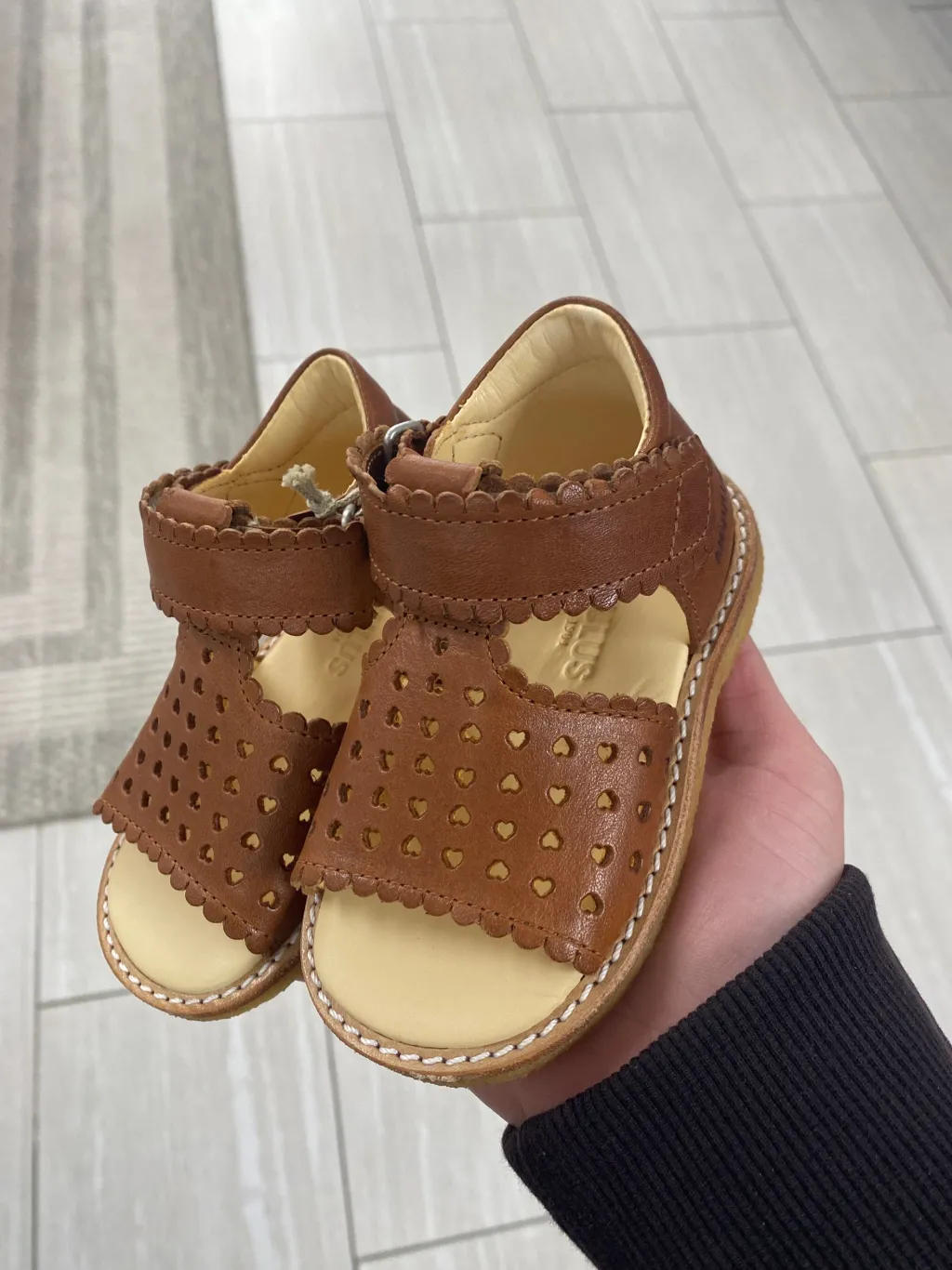 Angulus Cognac Heart Perf Baby Sandal Clearance