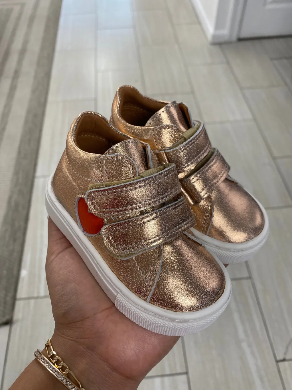 Atlanta Mocassin Rosegold Metallic Heart Velcro Baby Sneaker Outlet