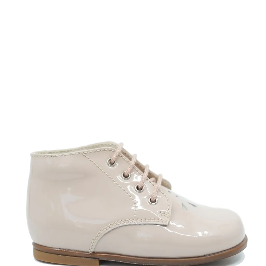 Beberlis Baby Pink Patent Cutout Baby Shoe Online