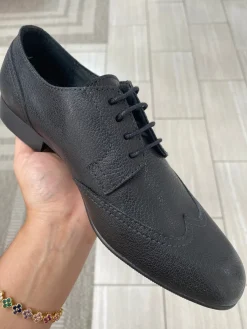 Beberlis Black Leather Wingtip Dress Shoe Sale
