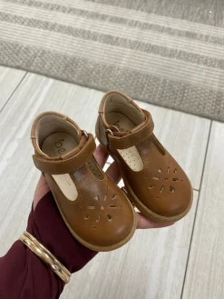 Beberlis Brown T Strap Baby Sneaker Sale