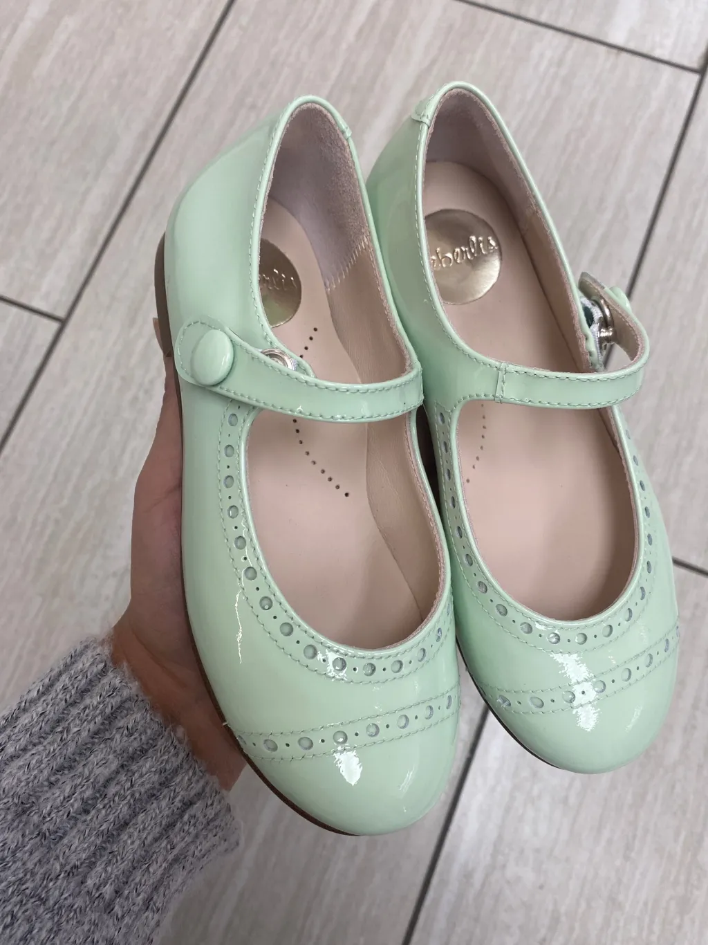 Beberlis Mint Patent Perforated Mary Jane Online
