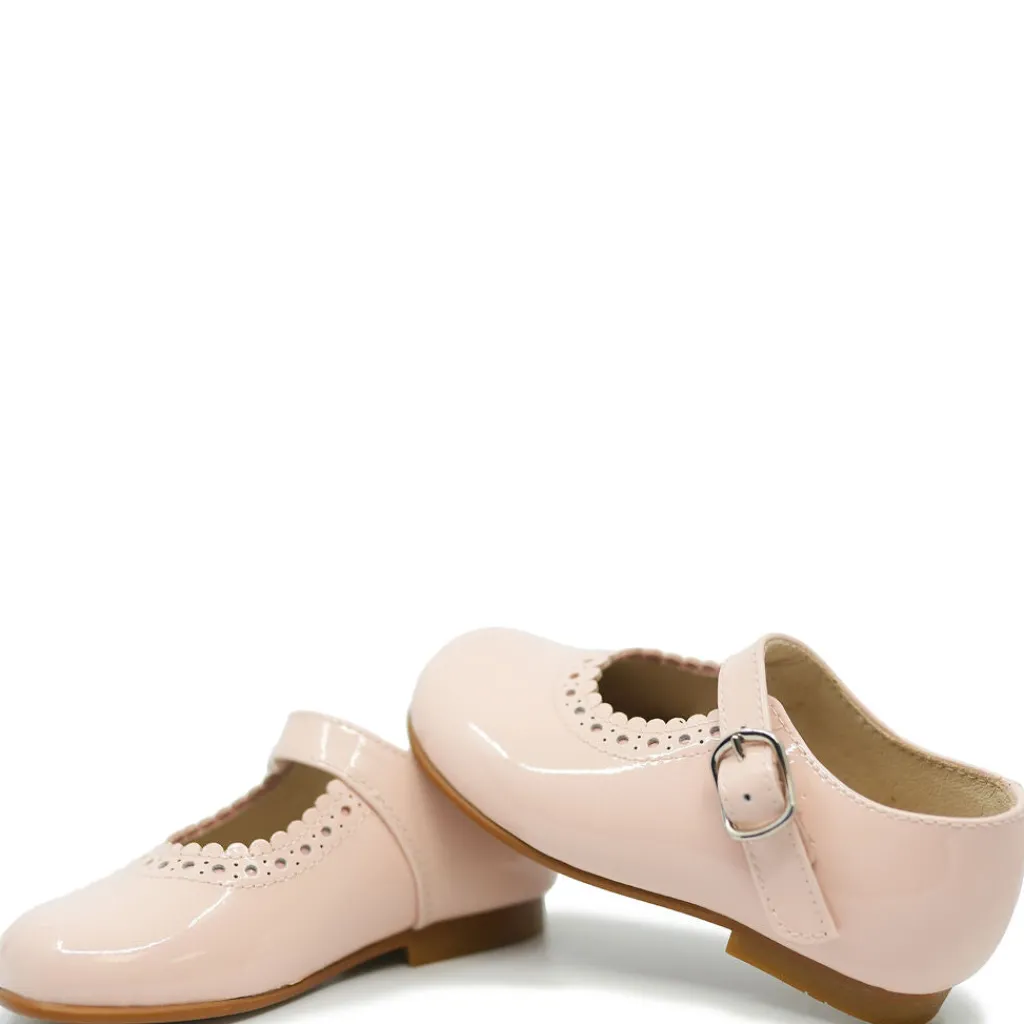 Beberlis Pink Patent Scalloped Mary Jane Clearance
