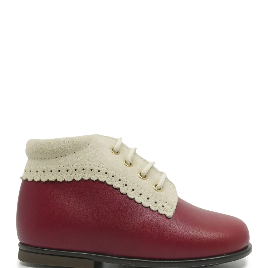 Beberlis Red and Ivory Scalloped Baby Bootie Best