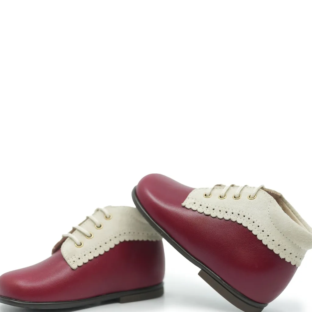 Beberlis Red and Ivory Scalloped Baby Bootie Best