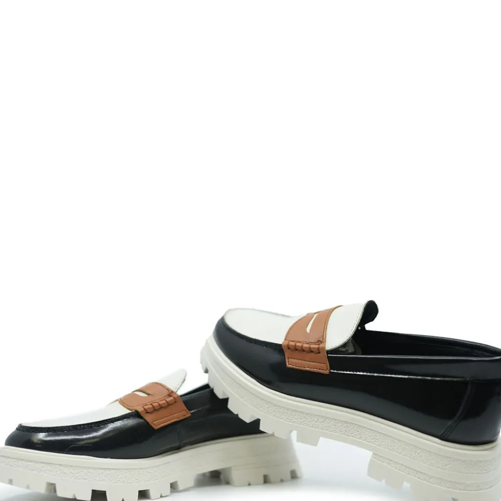 BluBlonc Black and Ivory Chunky Loafer Best
