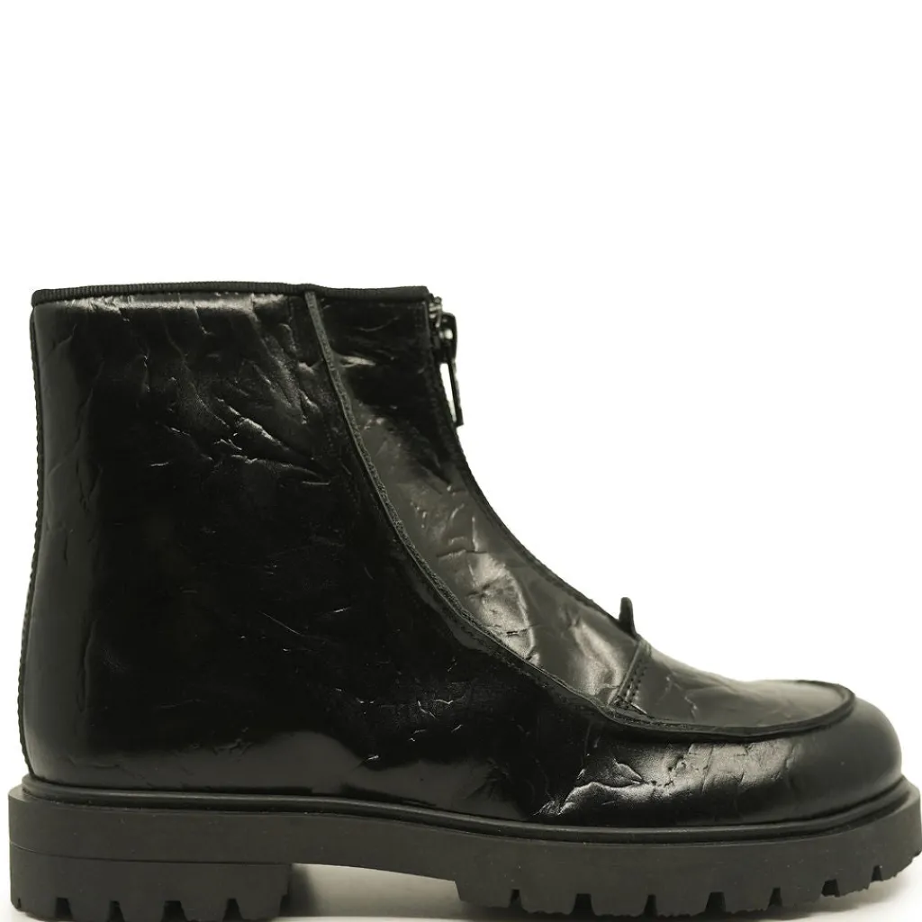 BluBlonc Black Leather Zipper Bootie Best