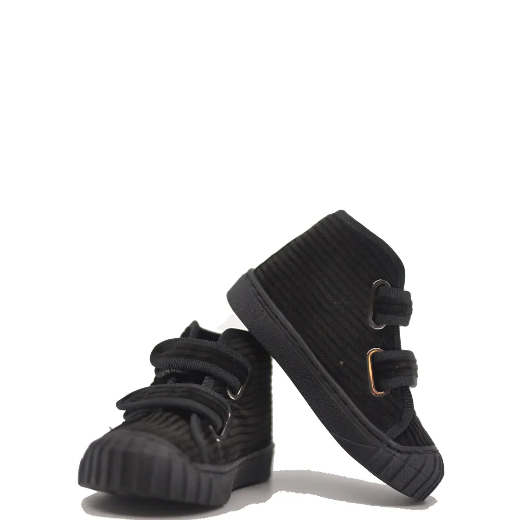BluBlonc Black Ribbed Velvet Velcro Baby Sneaker Best