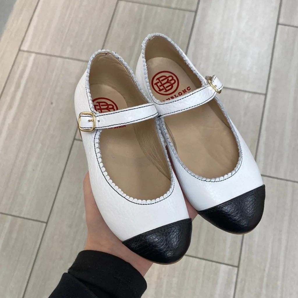 BluBlonc White and Black Captoe Mary Jane Outlet