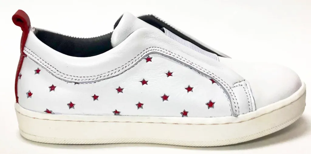 BluBlonc White and Red Star Slip-On Sneaker Hot