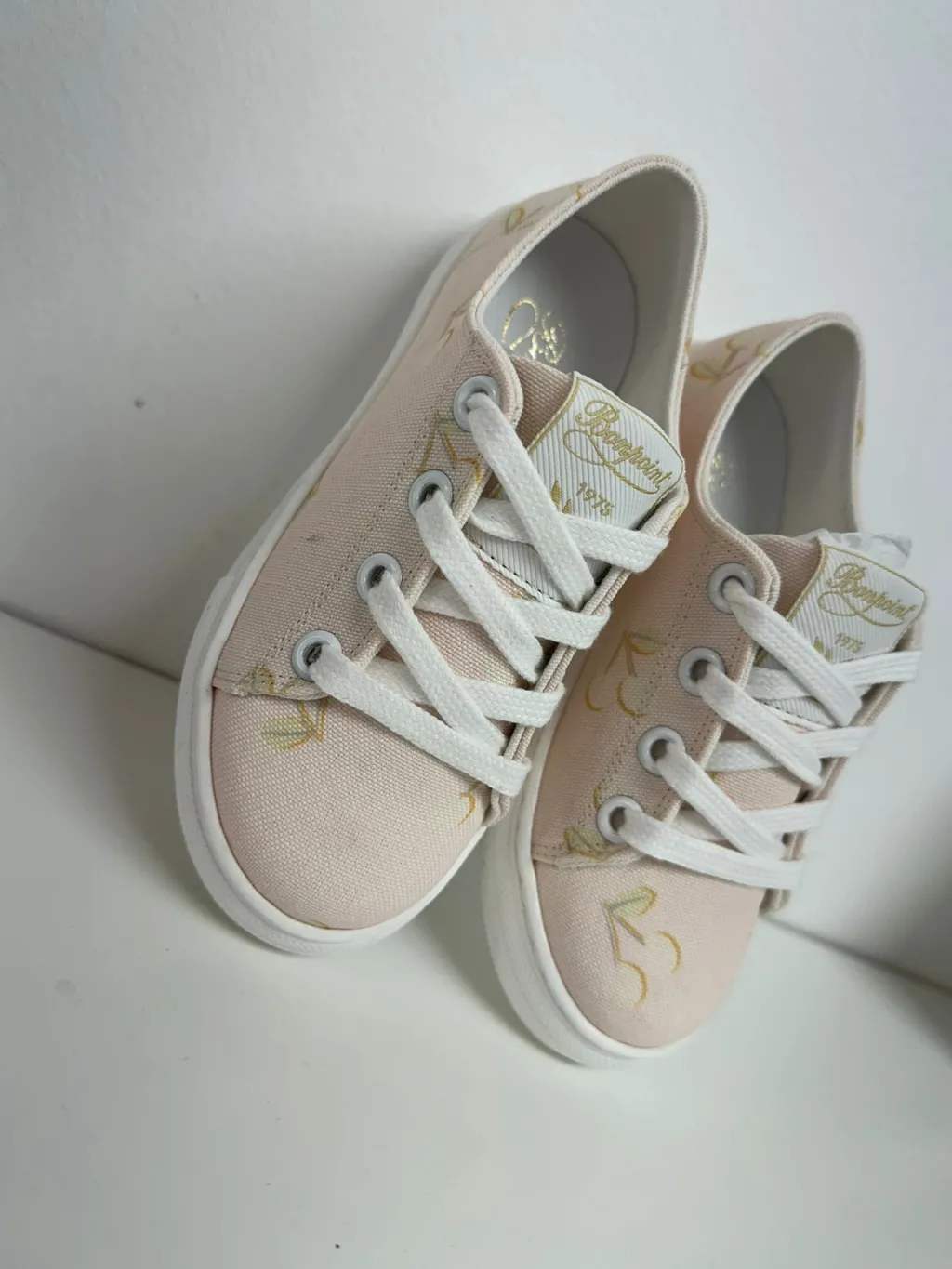 Bonpoint Cherry Lace Up Sneaker Best