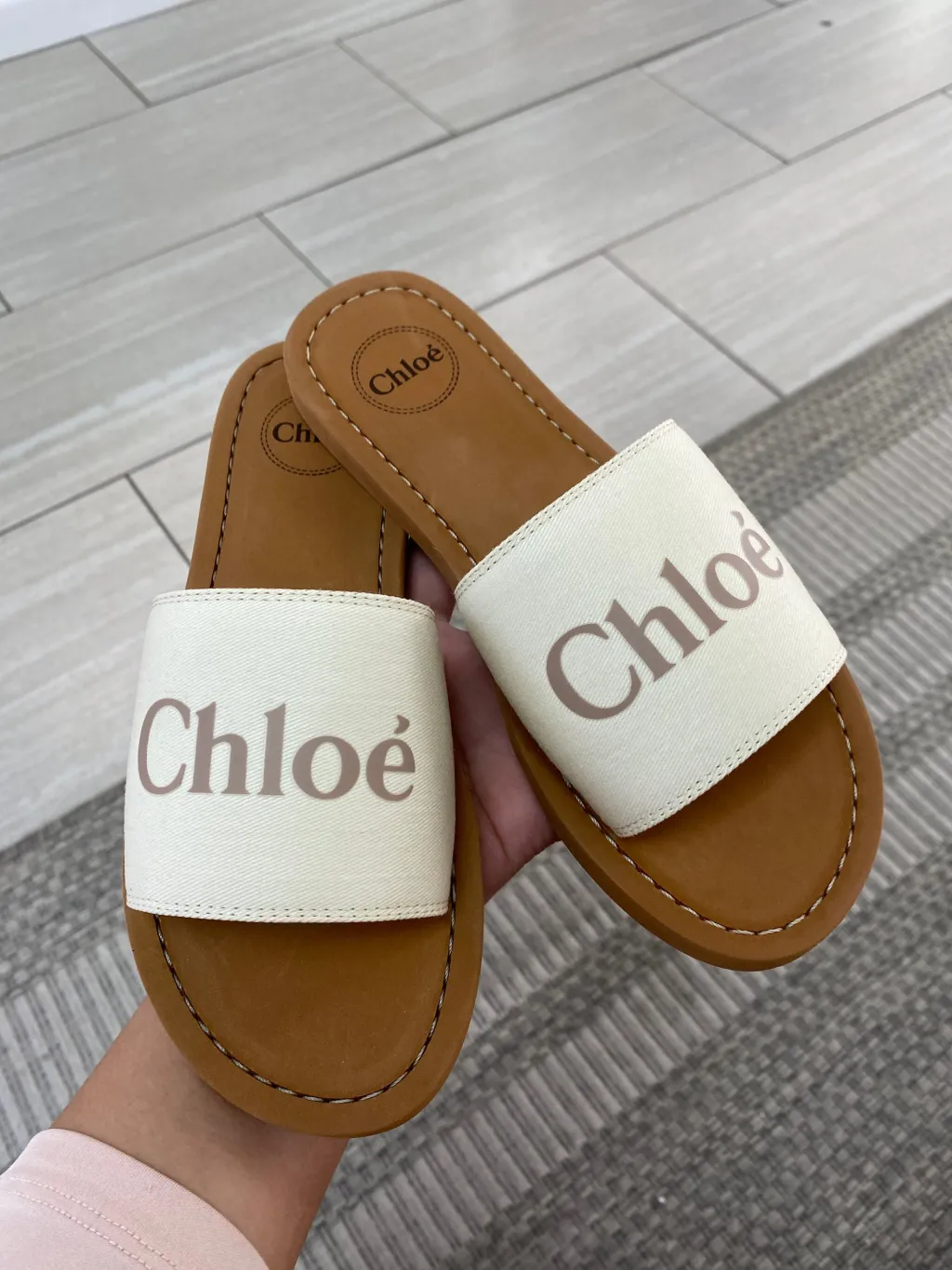 Chloe Ivory Slide Hot