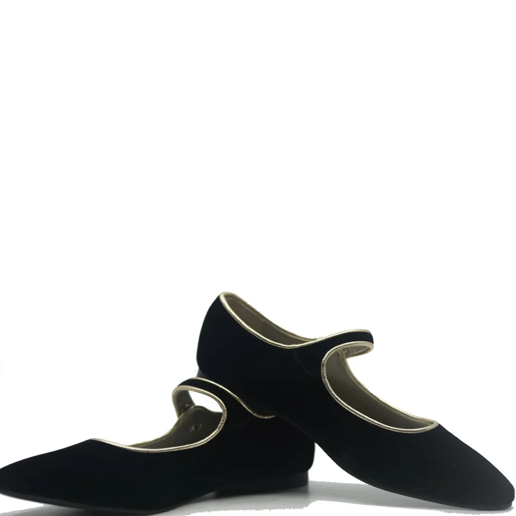 LMDI Collection LMDI Black Velvet Pointed Mary Jane Hot