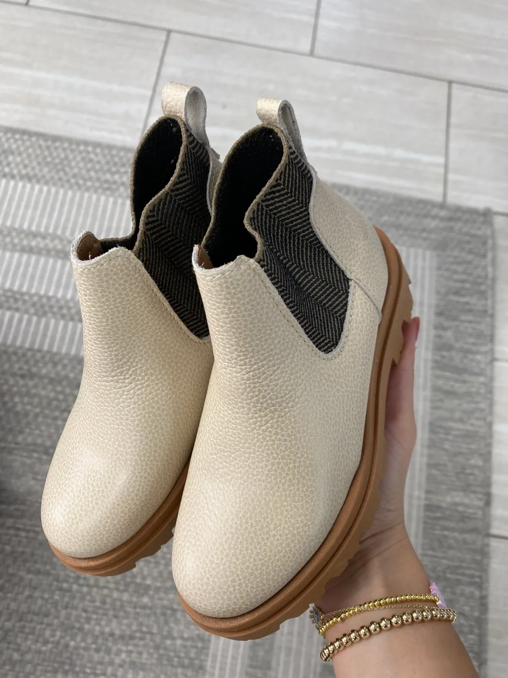 LMDI Collection LMDI Latte Pebbled Chunky Elastic Boot Hot