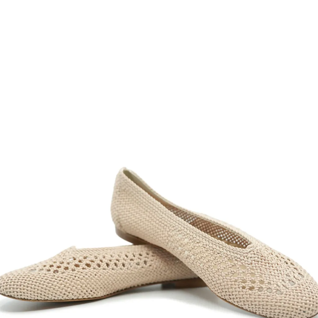 Manuela De Juan Manuela Beige Crochet Flat New