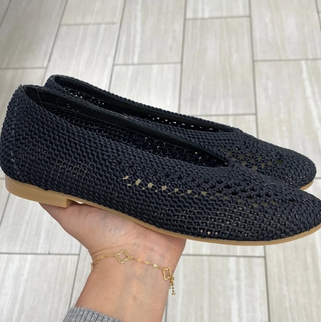 Manuela De Juan Manuela Black Crochet Flat Fashion