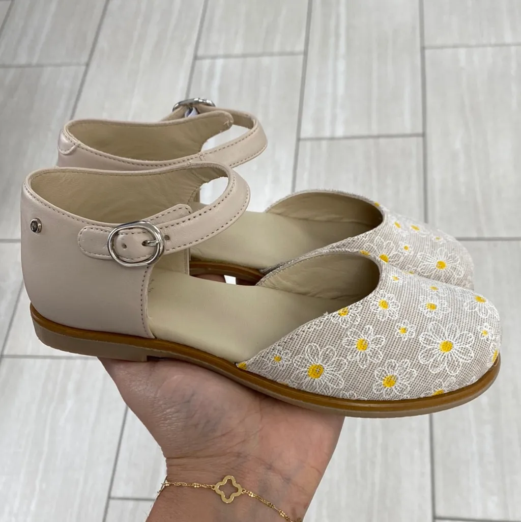 Manuela De Juan Manuela Linen Daisy Shoe Clearance