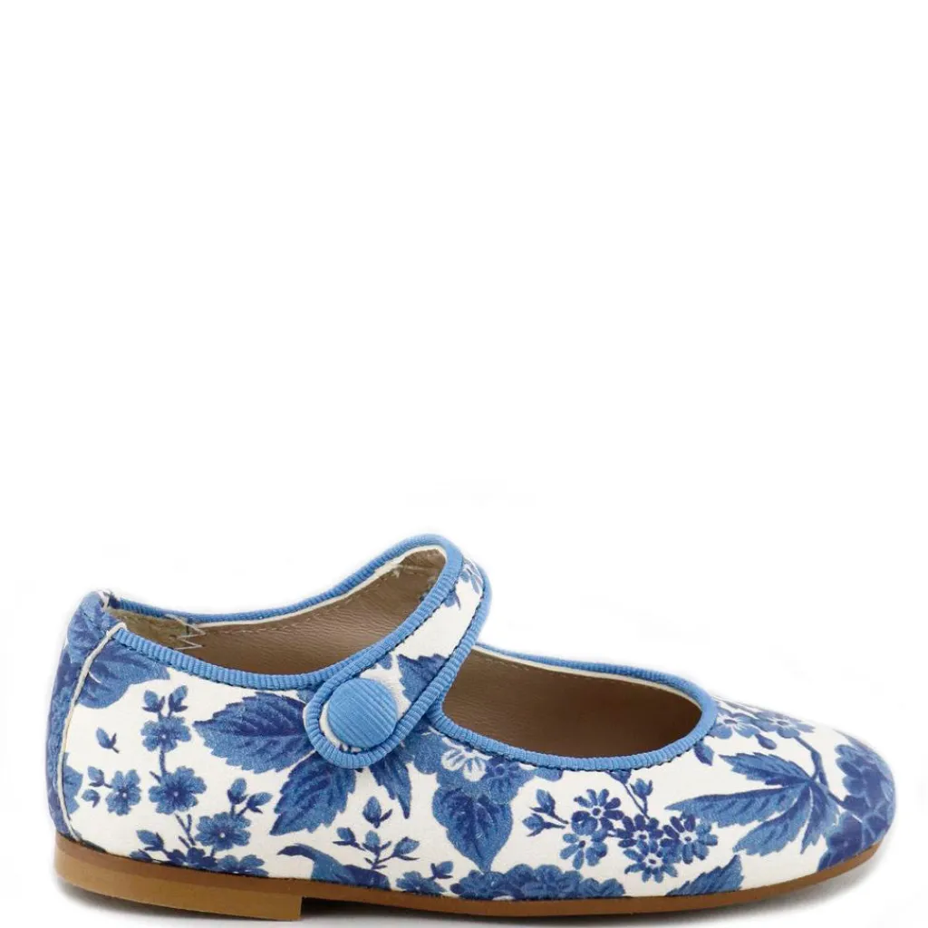 Papanatas Blue and White Floral Mary Jane New