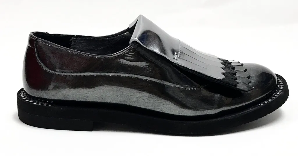 Papanatas Gray Metallic Fringe Oxford Sale