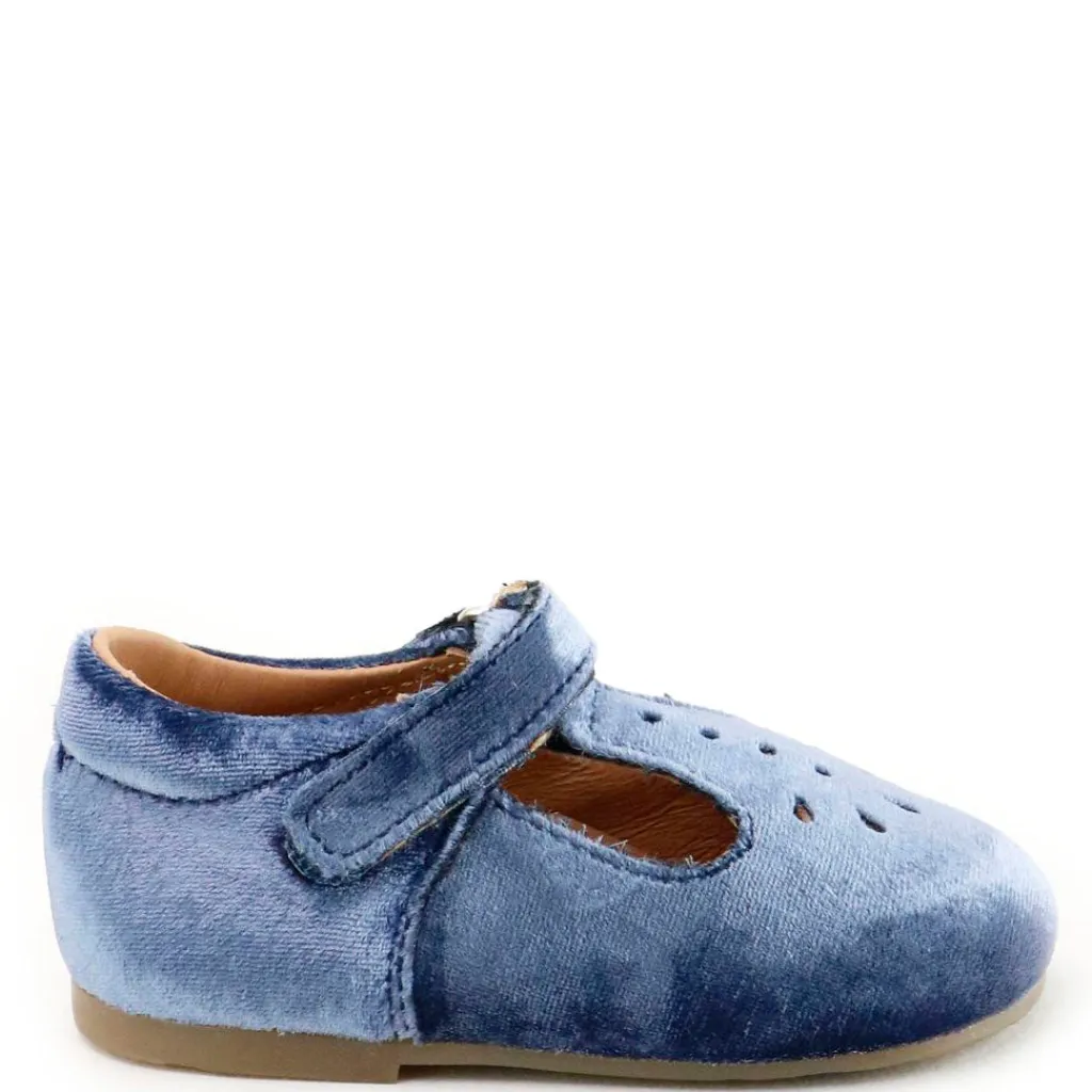 Papanatas Indigo Velvet Perforated Baby Shoe Fashion