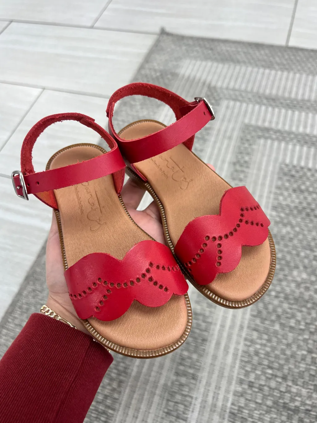 Papanatas Red Leather Scalloped Sandal Discount