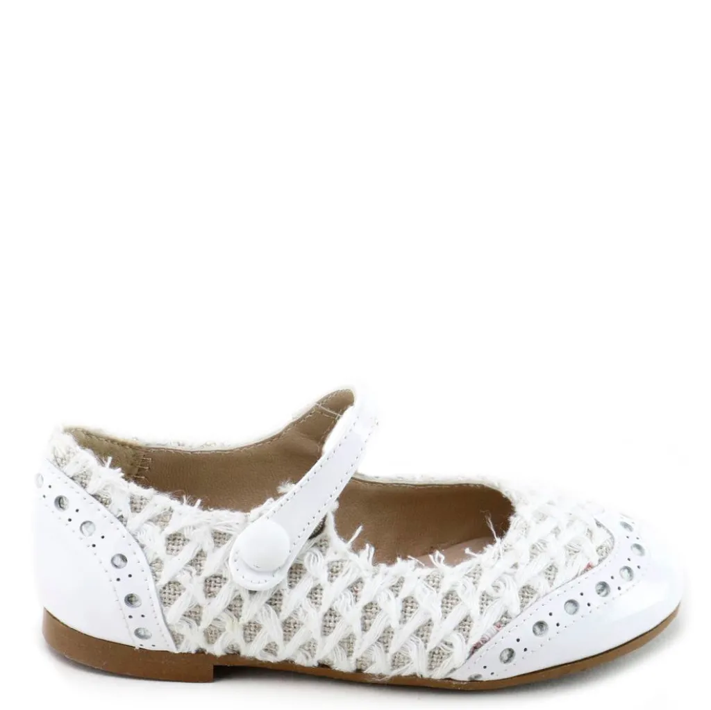 Papanatas White Crochet Wingtip Mary Jane Hot