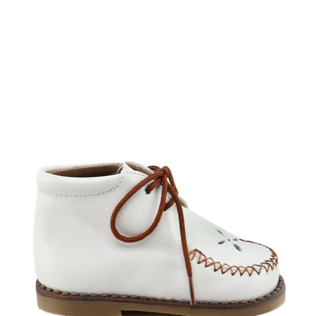 Papanatas Winter White Perforated Baby Bootie Best