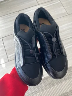 Porte Black Elastic Sneaker Fashion