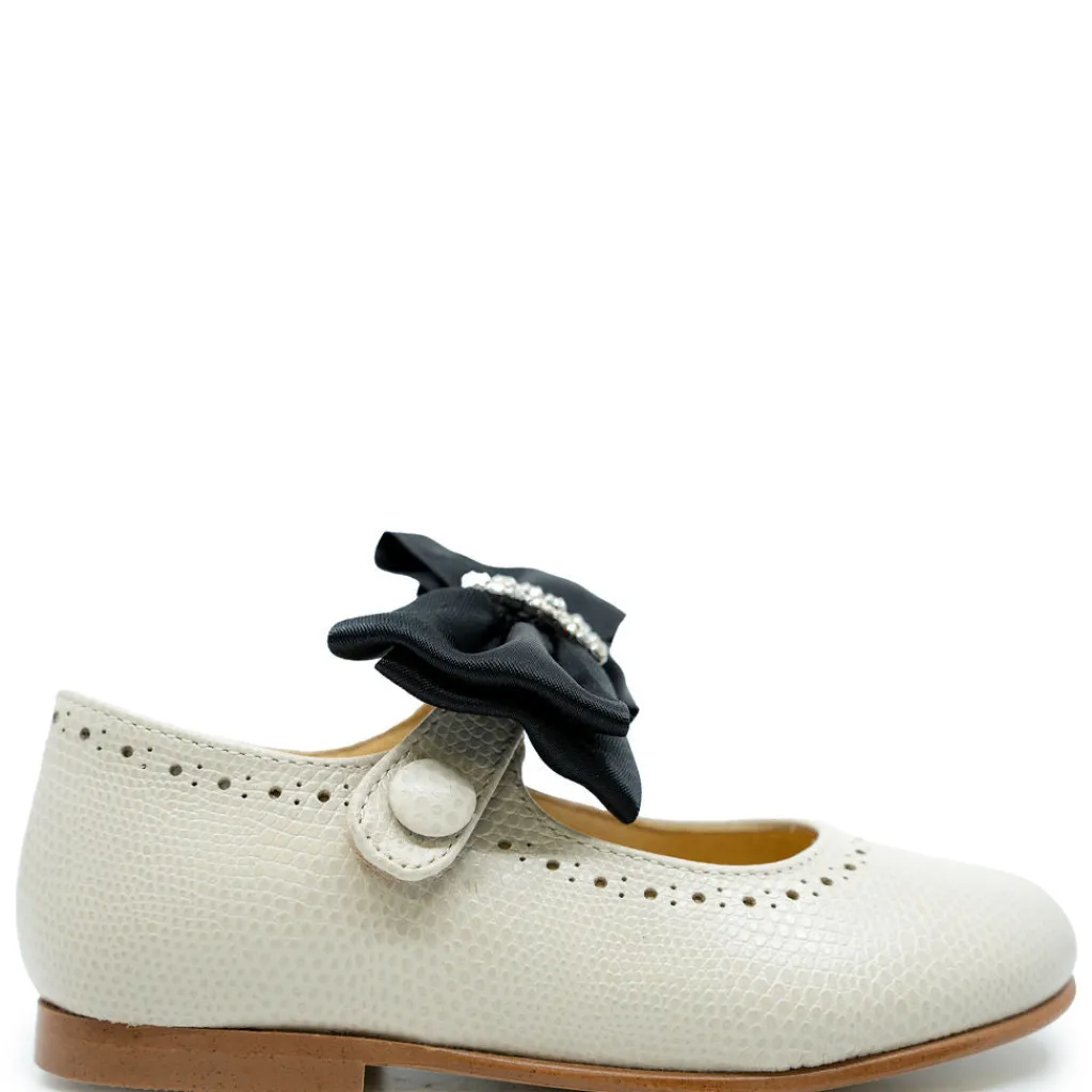 Spain+Co Beige Pebbled Bow Mary Jane Outlet