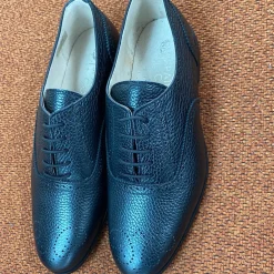 Spain+Co Black Pebbled Dress Shoe Discount