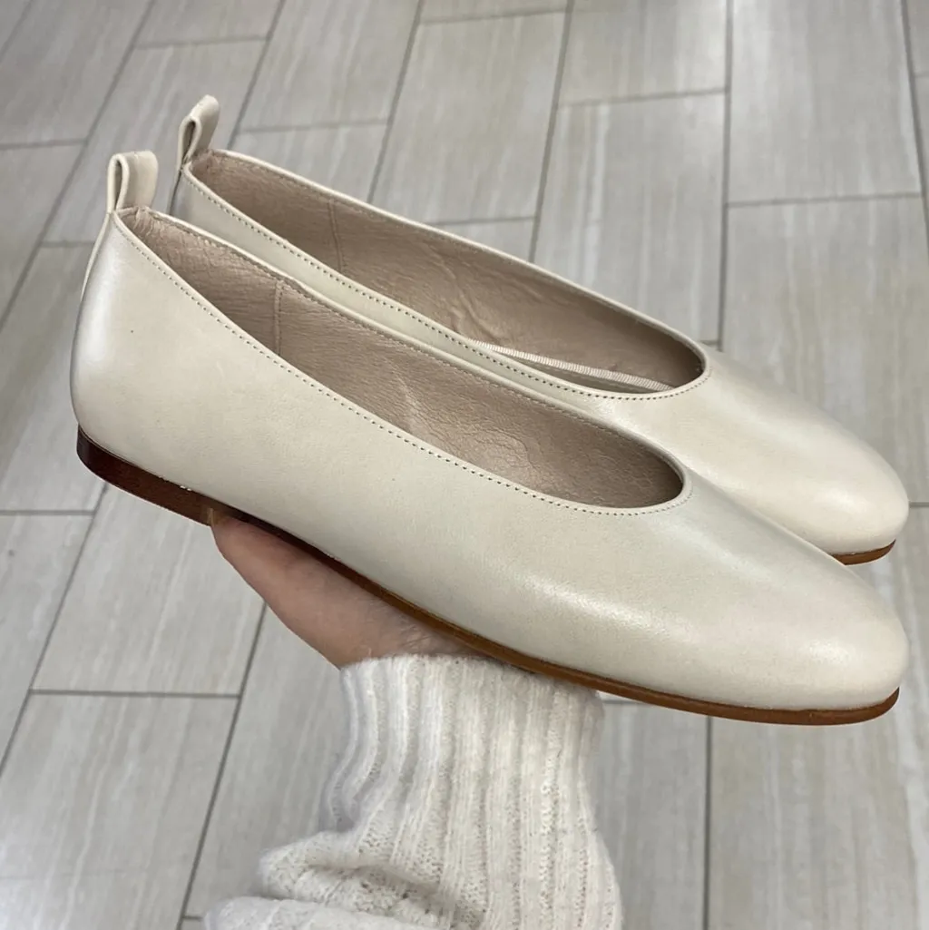 Spain+Co Cream Leather Ballet Flat Fashion