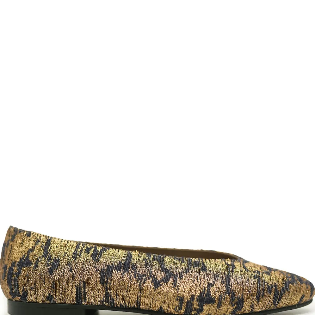 Spain+Co Gold and Blue Printed V Flat Discount